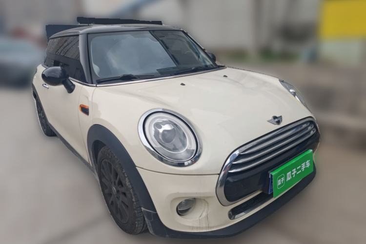 Used MINI MINI 2014 1.5T COOPER Fun
