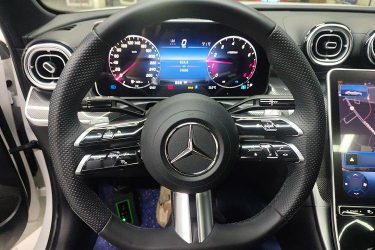 Used Mercedes-Benz C-Class 2023 Second Facelift C 260 L Starry Night Sports Edition Steering Wheel