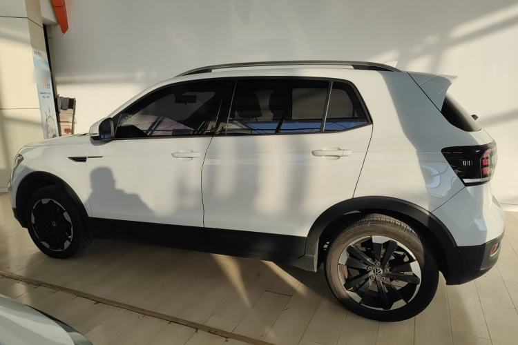 Used Volkswagen Tacqua 2023 200TSI DSG Joy-Connect Edition