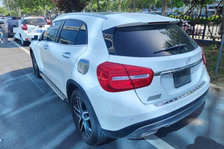 Used Mercedes-Benz GLA 2015 GLA 200 Fashion Model
