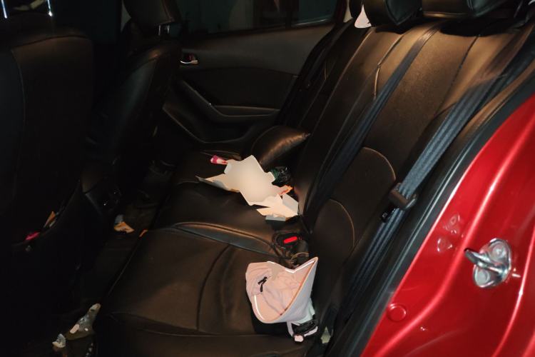 Used Mazda 3 Axela 2017 Sedan 1.5L Automatic Luxury Model Emission Standard China V