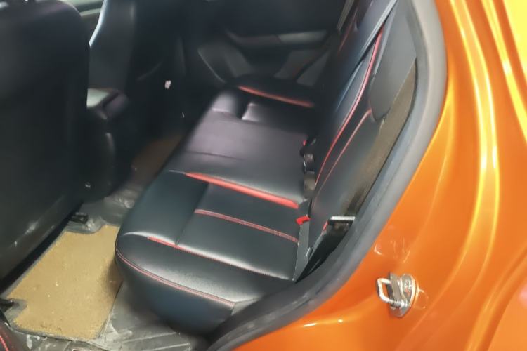 Used Soueast DX3 2016 1.5T CVT Flagship Model Left Rear Seat