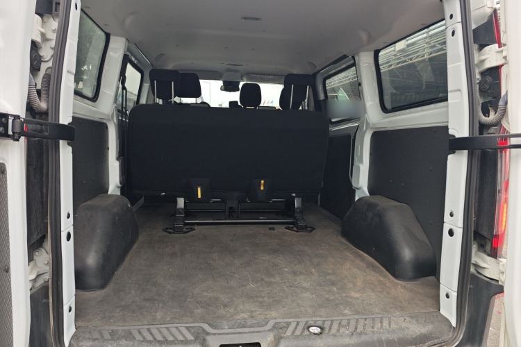 Used Ford Transit 2023 2.0T Gasoline Manual Multifunction Commercial Vehicle Short Wheelbase Low Roof 5/6 Seats