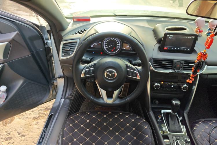 Used Mazda CX-4 2016 2.0L Automatic 2WD Blue Sky Luxury Edition