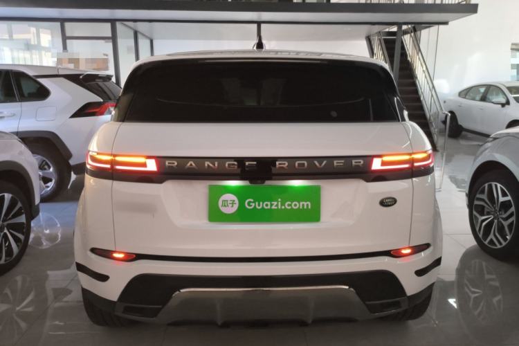 Used Land Rover Range Rover Evoque 2024 Aurora L 249 PS Prestige Light-Chasing Edition
