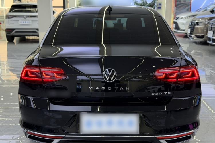 Used Volkswagen Magotan 2020 280TSI DSG Comfort Edition Exterior 4