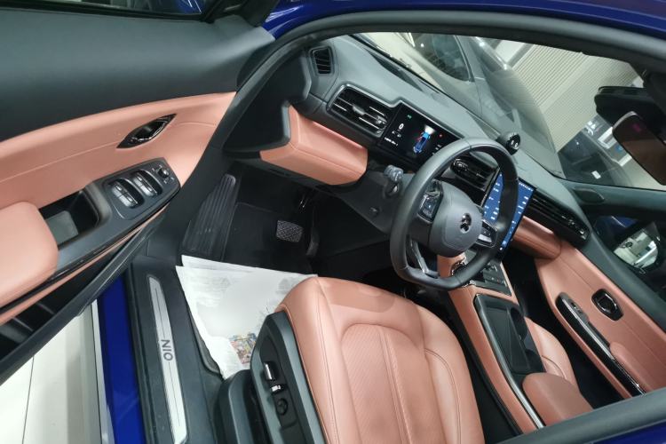 Used Nio EC6 2020 605 km Sport Edition Driver Seat