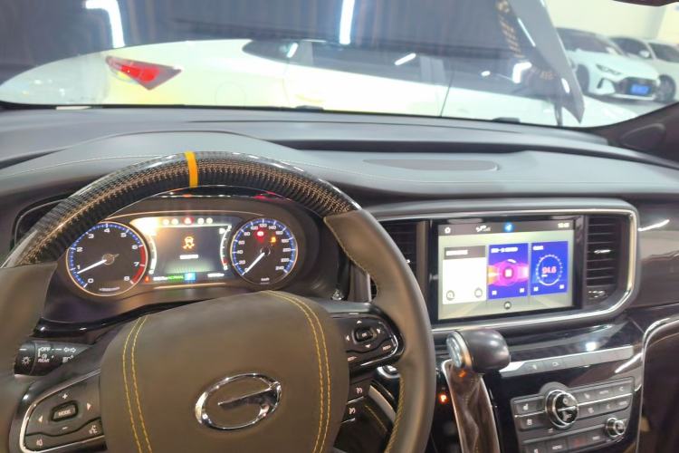 Used GAC Trumpchi M8 2020 Master Edition 390T Supreme Version Center Console