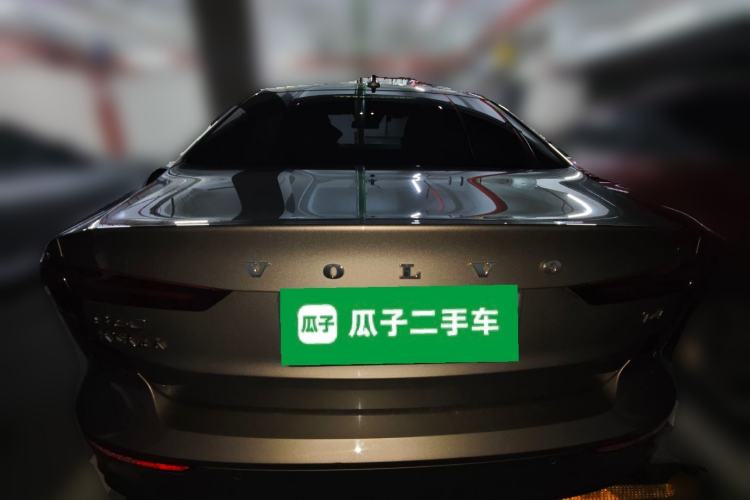 Used Volvo S60 2021 T4 Zhiyi Luxury Edition