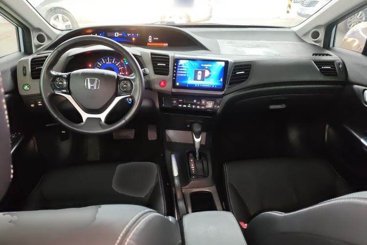 Used Honda Civic 2013 10th Anniversary 1.8L Automatic Luxury Edition Center Console