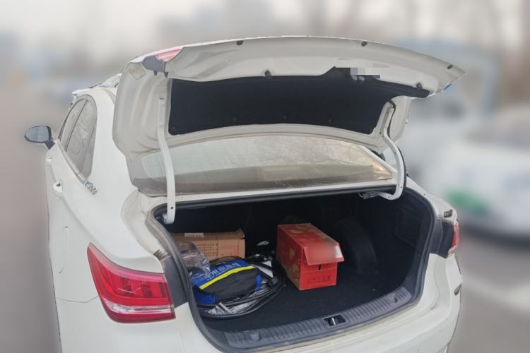 Used BAIC Beijing EU5 2018 R500 Smart Wind Edition