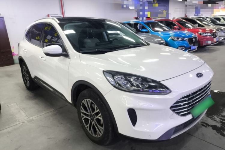 Used Ford Escape 2020 EcoBoost 245 Two-Wheel-Drive Titanium Edition