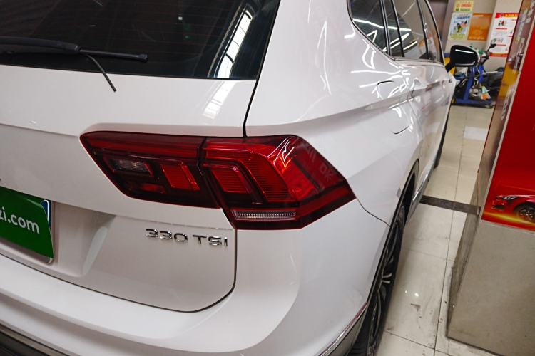 Used Volkswagen Tiguan L 2021 330TSI Automatic Two-Wheel Drive Smart Edition
