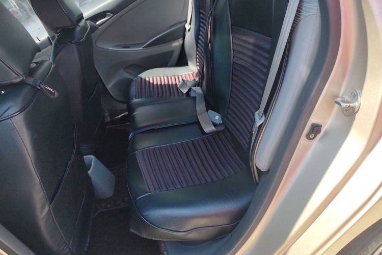 Used Hyundai Verna (older generation) 2014 1.4L Manual Smart GLS Trim