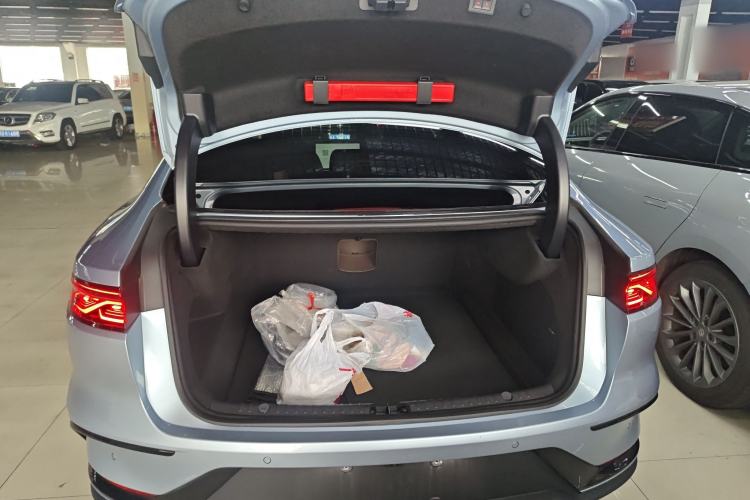 Used BYD Han 2023 EV Champion Edition 605KM Front-Drive Premium Model Trunk