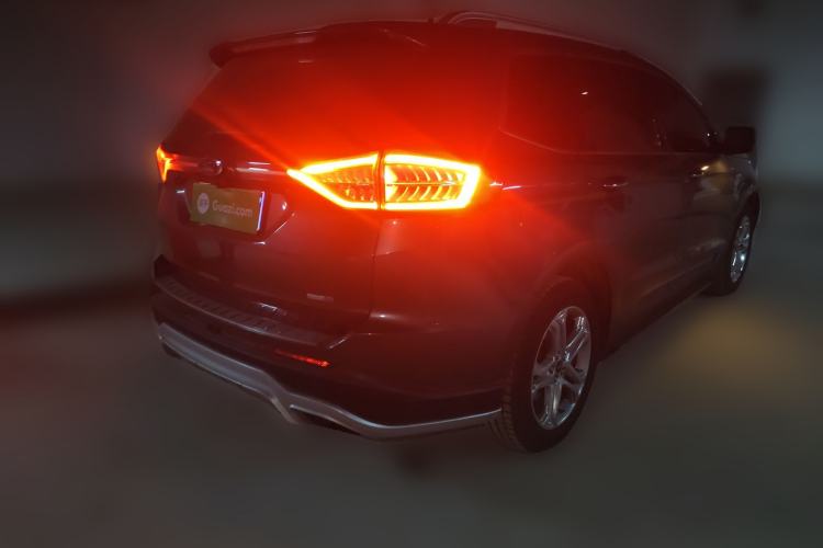 Used Ford Edge 2015 2.0T GTDi 4x4 High-Grade Model