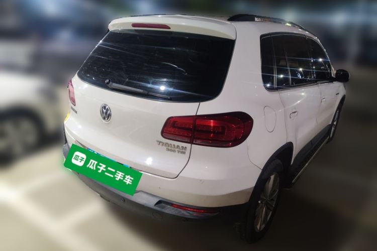 Used Volkswagen Tiguan 2016 300TSI Automatic All-Wheel Drive Fashion Vision Edition Rear Right 45 Deg