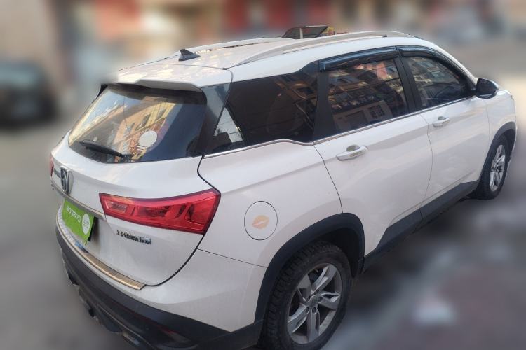 Used Baojun 530 2019 1.5T CVT Luxury Model 7 Seats China V Emission Standard
