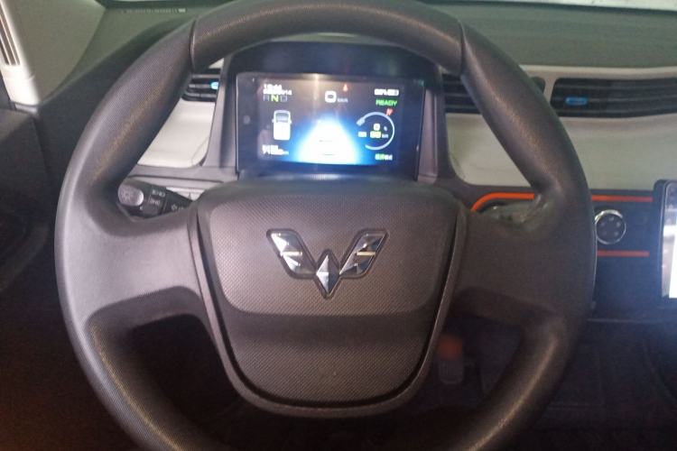 Used Wuling Hongguang MINIEV 2020 Enjoy Edition Lithium-Ion Battery Steering Wheel