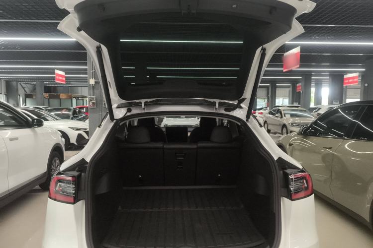 Used Tesla Model Y 2021 Revised Version 2 Long-Range All-Wheel-Drive Edition