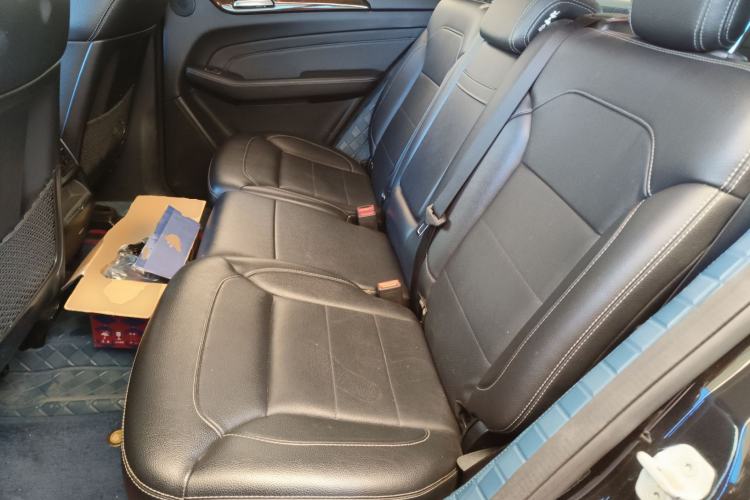 Used Mercedes-Benz M-Class 2014 ML 400 4MATIC Dynamic Model