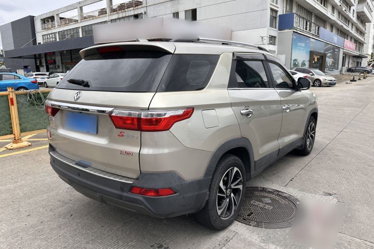 Used Dongfeng Fengon S560 2018 1.8L CVT Smart Connect 7-Seater