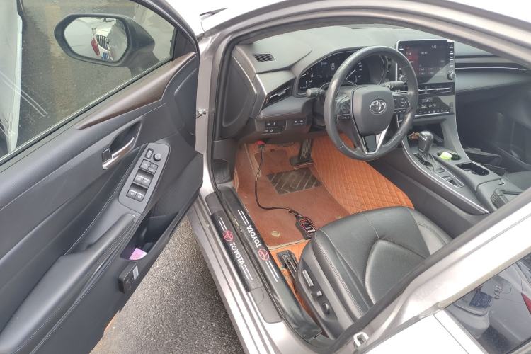 Used Toyota Avalon 2019 2.0L Luxury Edition China VI Standard