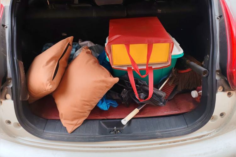 Used Infiniti ESQ 2014 1.6L Spontaneous Edition