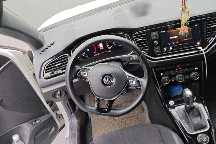 Used Volkswagen T-ROC 2019 280TSI DSG Two-Wheel-Drive Luxury Version China V Emission Standard Steering Wheel
