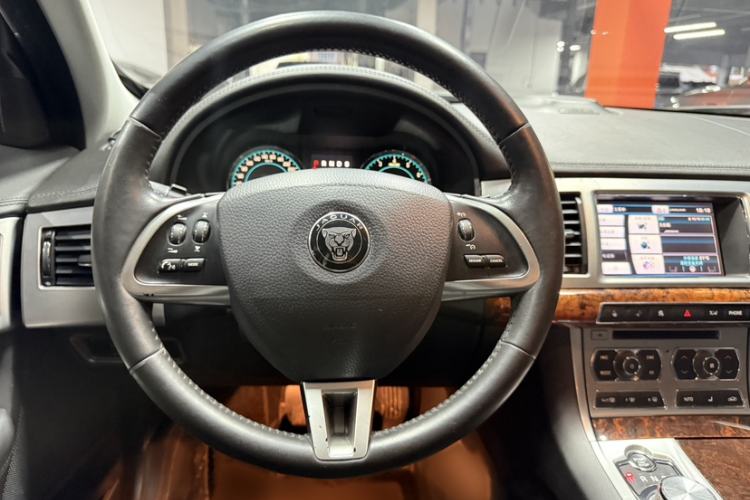 Used Jaguar XF 2015 XF 2.0T Luxury Edition