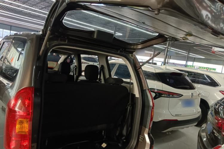 Used Dongfeng Fengon 330 2014 1.5L Manual Utility Version DK15