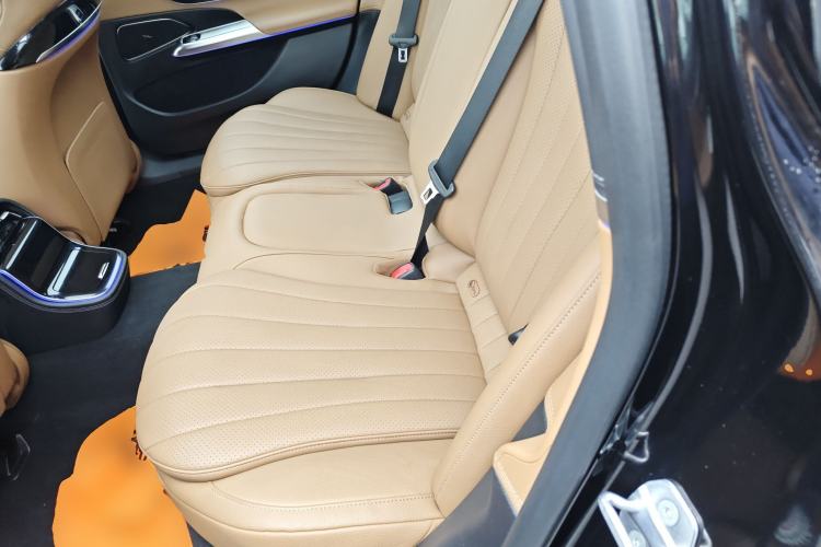 Used Mercedes-Benz E-Class 2024 E 260 L Left Rear Seat