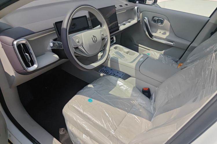 Used Leapmotor B01 2025 550 LiDAR Edition
