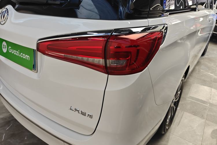 Used Buick GL8 2017 ES 28T Flagship Model China V Standard Right Rear Taillight