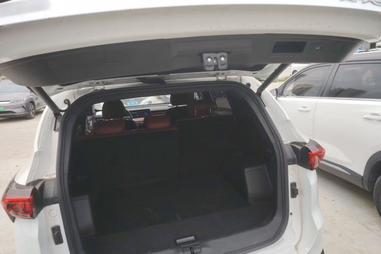 Used JETOUR X70 PLUS 2023 1.6T DCT Stronger 5-Seater