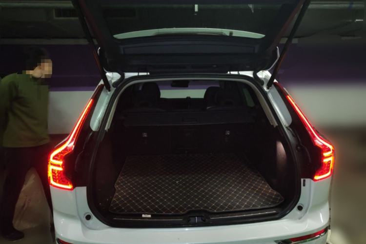 Used Volvo XC60 2020 T5 4x4 Zhiyi Luxury Edition