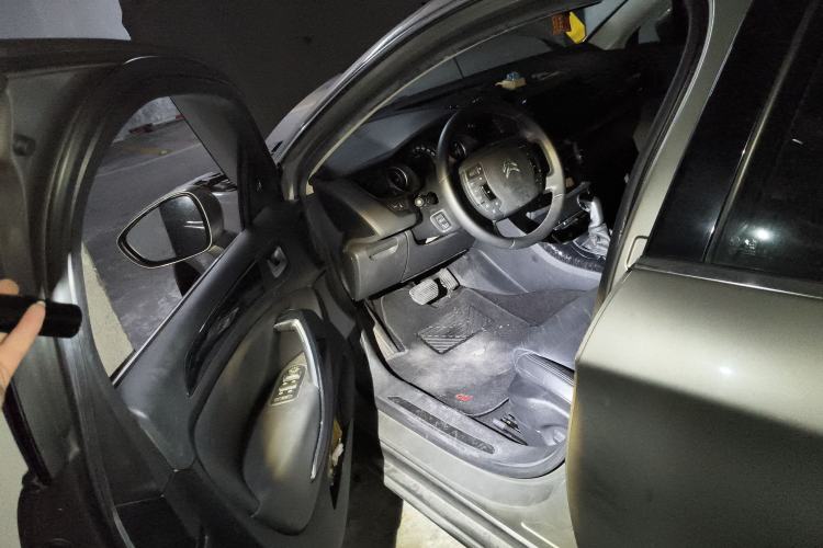 Used Citroen C5 2013 2.0L Automatic Luxury Model