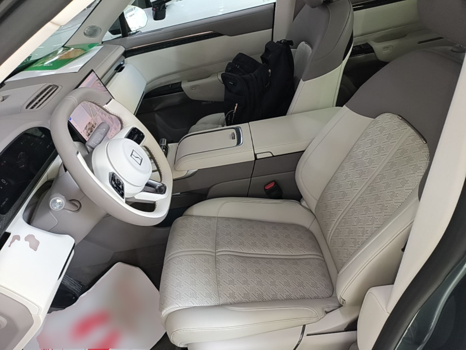 Zeekr 7X 2025 75 kWh Rear-Wheel Drive Intelligent Driving Version — снимка 17