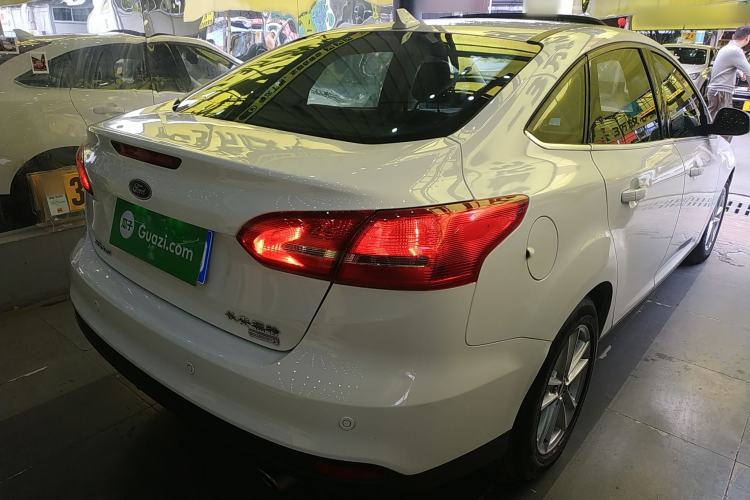 Used Ford Focus 2017 Sedan EcoBoost 180 Automatic Elite Model
