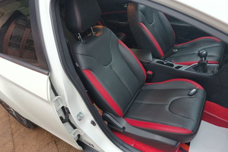 Used Venucia D60 2020 1.6L XL Manual Enjoyment Edition