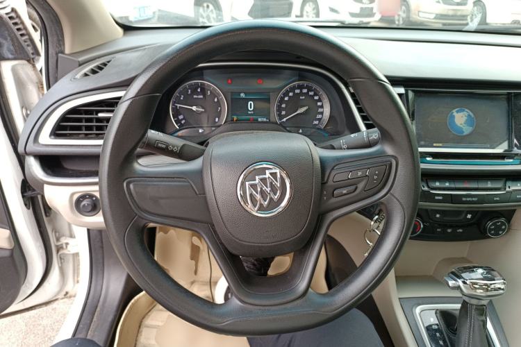 Used Buick GT 2017 15N Automatic Elite Version Steering Wheel