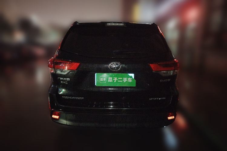 Used Toyota Highlander 2018 2.0T Four-Wheel Drive Luxury Version 7 Seats China VI Standard
