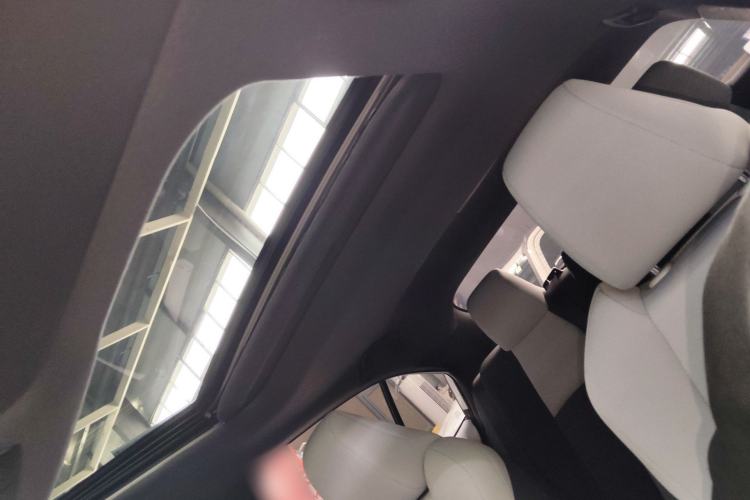 Used Toyota Levin 2019 185T CVT Luxury Edition China VI Standard Headliner