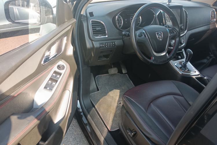 Used Baojun 560 2016 1.8L iAMT Luxury Model

