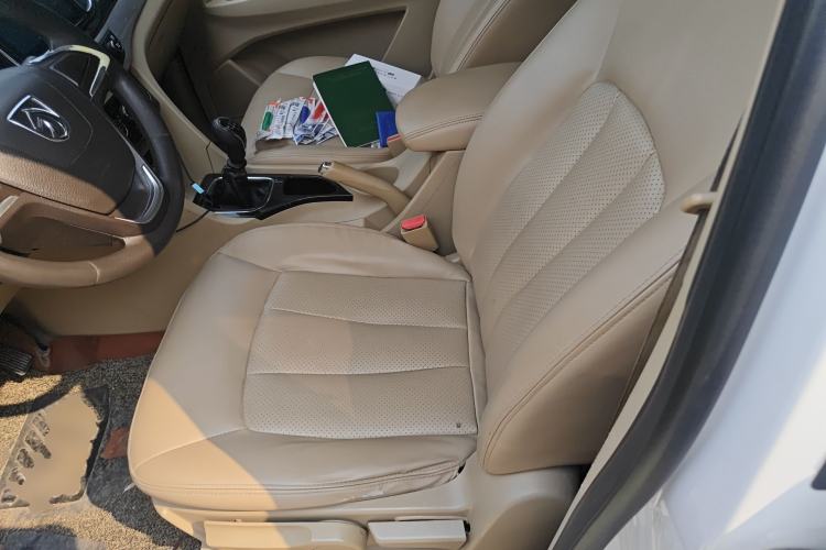 Used Baojun 730 2016 1.5T Manual Comfort Version 7 Seats Left Front Seat