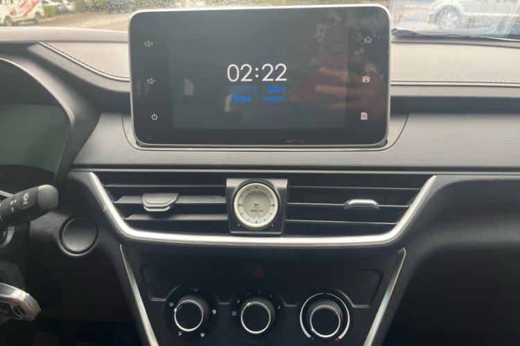 Used Wuling Hongguang S3 2018 1.5L Manual Comfort Model China V Standard
