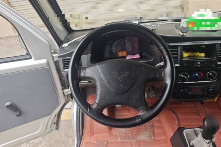 Used Wuling Zhiguang 2020 1.2L Practical Model China VI LSI
