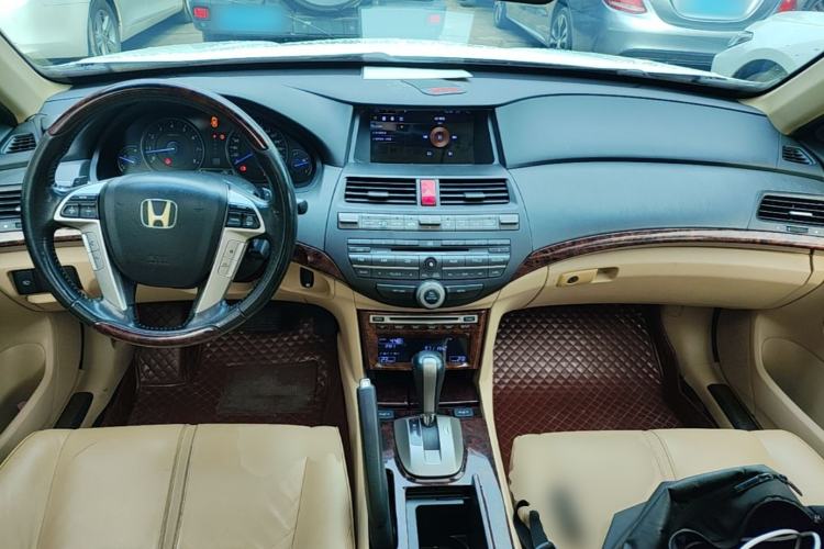Used Honda Crosstour 2011 3.5L Prestige Edition
