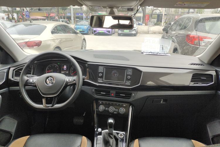 Used Volkswagen Tayron 2019 330TSI Two-Wheel-Drive Luxury Version China V Emission Standard
