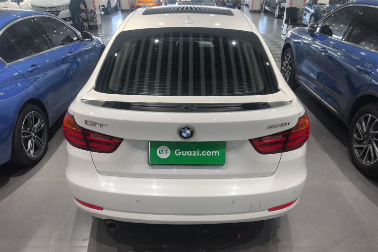 Used BMW 3 Series GT 2013 320i Leading Model Rear